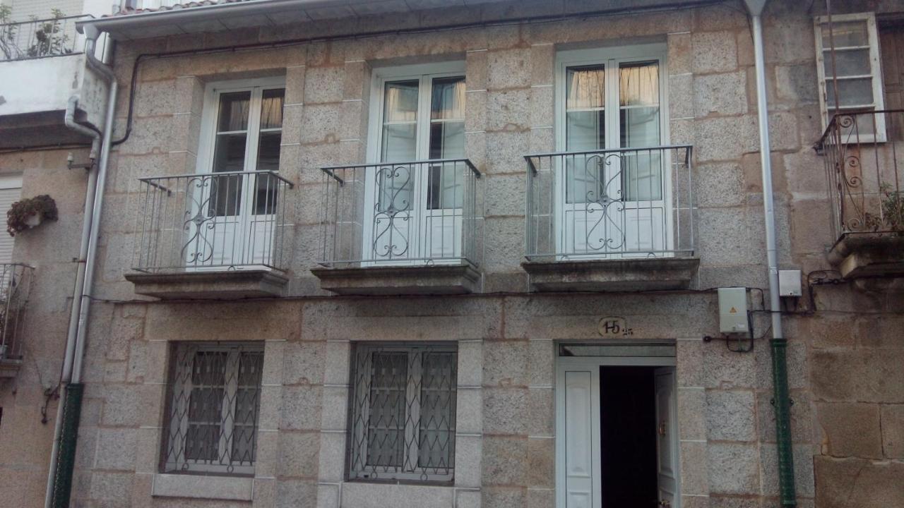 Apartamento Paseo Fluvial Туй Екстериор снимка